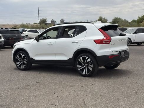 Certified 2023 Volvo XC40 B5 Ultimate w/ Climate Package AWD/4WD image 8