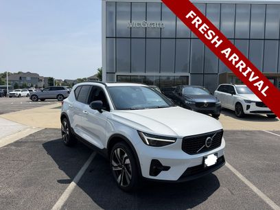 Used 2025 Volvo XC40 B5 Ultra