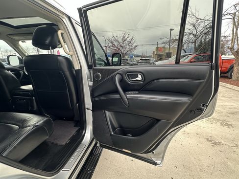 Used 2020 INFINITI QX80 Luxe w/ Proassist Package image 32