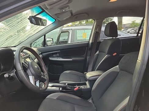 Used 2017 Subaru Crosstrek 2.0i Premium AWD/4WD image 6