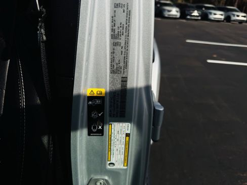 Used 2022 Jeep Wrangler Unlimited Sahara w/ Cold Weather Group image 40