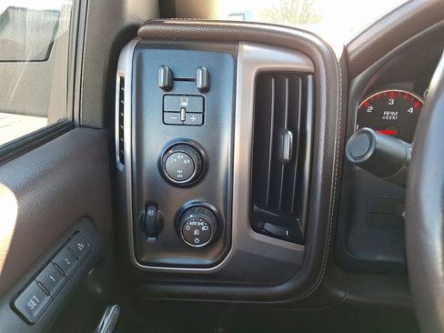 Used 2016 GMC Sierra 2500 Denali image 27