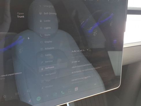 Used 2021 Tesla Model Y Long Range AWD/4WD image 19