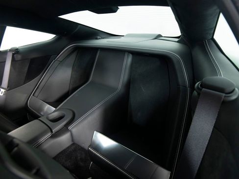 Used 2015 Aston Martin Vanquish RWD image 39