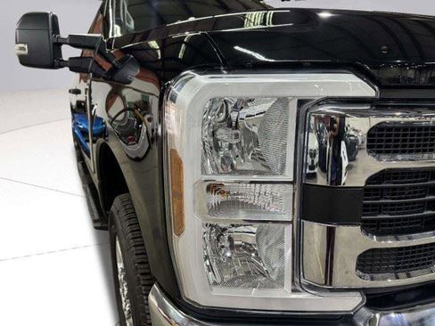 Used 2025 Ford F250 XLT AWD/4WD image 15