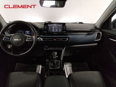 Used 2023 Kia Seltos S image 34