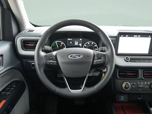 Used 2023 Ford Maverick XLT w/ XLT Luxury Package FWD image 15