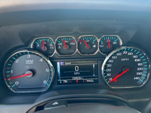Used 2017 Chevrolet Tahoe LT w/ Luxury Package RWD image 17