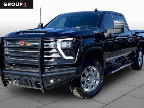 Used 2024 Chevrolet Silverado 2500 High Country w/ Technology Package AWD/4WD image 1
