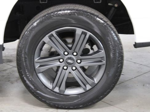 Used 2023 Ford F150 Lariat AWD/4WD image 17