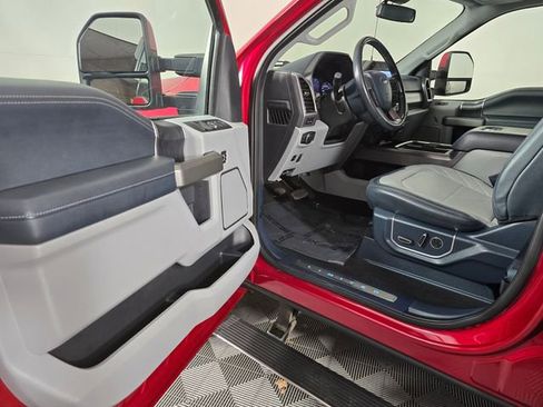 Used 2022 Ford F350 Limited AWD/4WD image 22