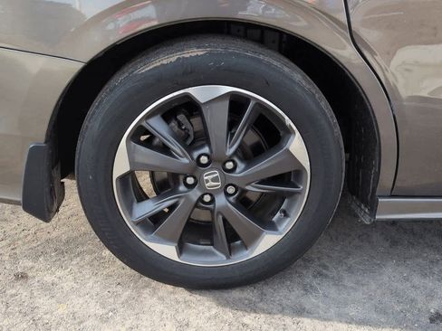 Used 2021 Honda Odyssey Elite image 13