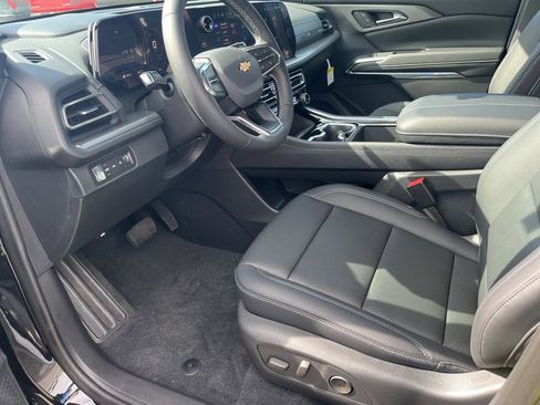 New 2026 Chevrolet Traverse LT AWD/4WD image 12