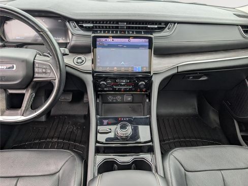 Used 2022 Jeep Grand Cherokee L Limited w/ Luxury Tech Group II AWD/4WD image 20