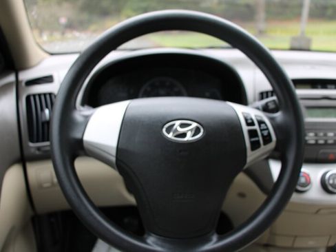 Used 2009 Hyundai Elantra GLS w/ Popular Equipment Pkg 2 image 18