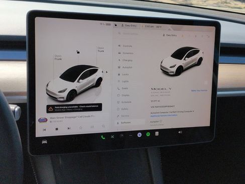 Used 2023 Tesla Model Y Long Range image 13