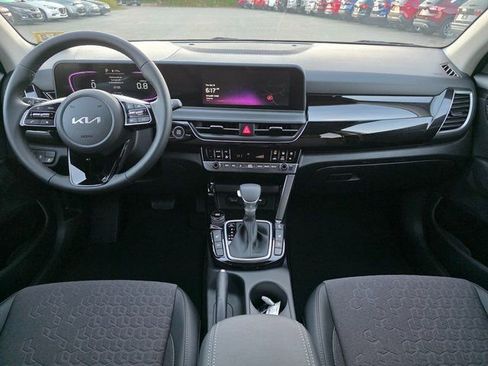 New 2026 Kia Seltos S image 22