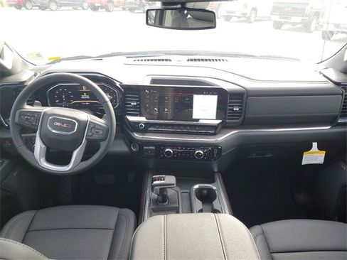 New 2024 GMC Sierra 1500 SLT w/ SLT Premium Plus Package image 10