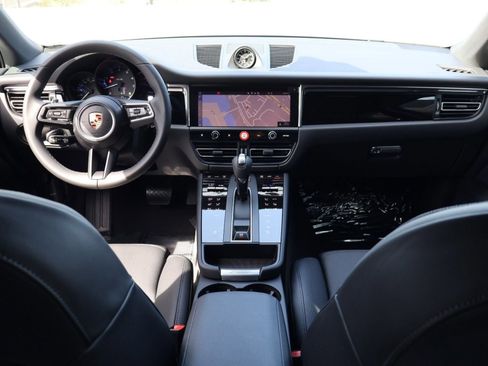 New 2026 Porsche Macan AWD/4WD image 21