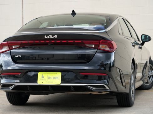 Used 2023 Kia K5 LXS FWD image 4