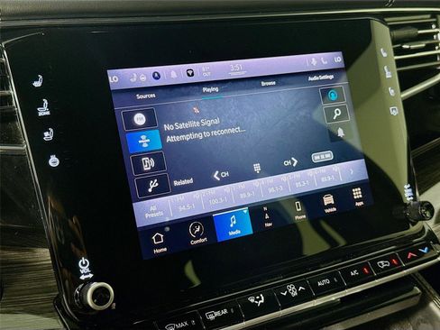 Used 2022 Jeep Wagoneer Series III w/ Convenience Group I RWD image 10