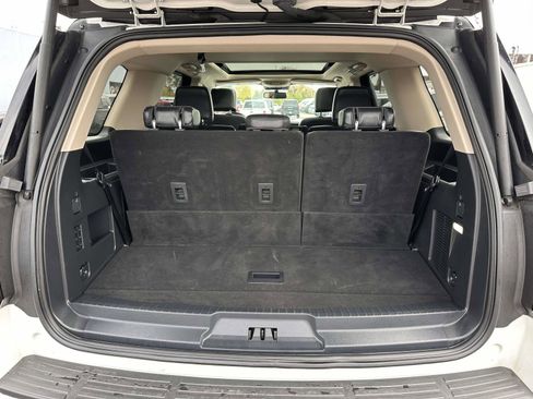 Used 2022 Ford Expedition XLT AWD/4WD image 8