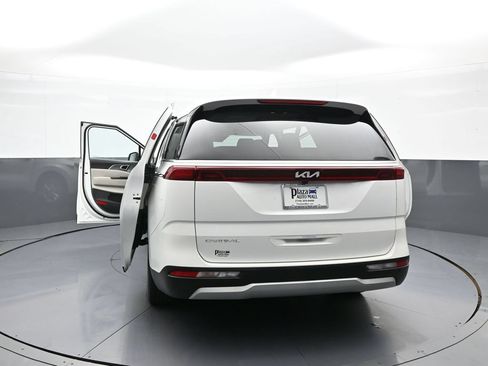 Certified 2024 Kia Carnival LX FWD image 46