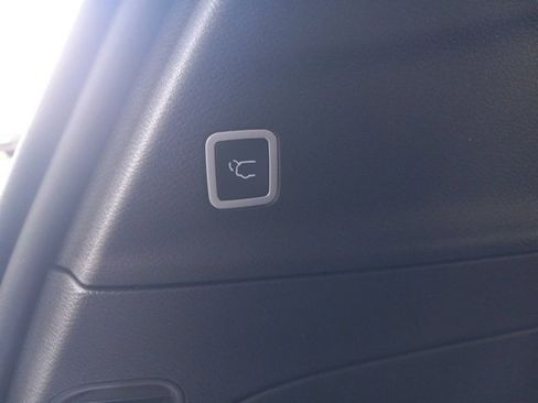 New 2026 Chrysler Pacifica Select image 11