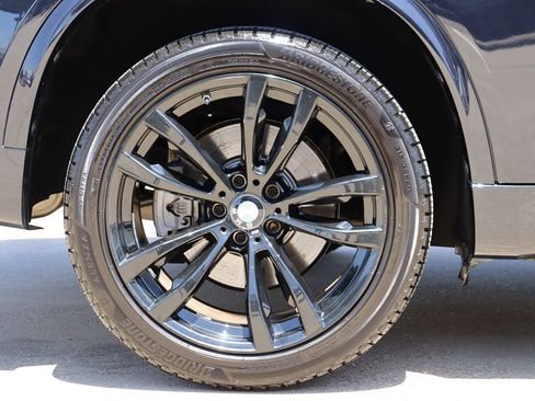 Used 2018 BMW X5 xDrive50i image 44