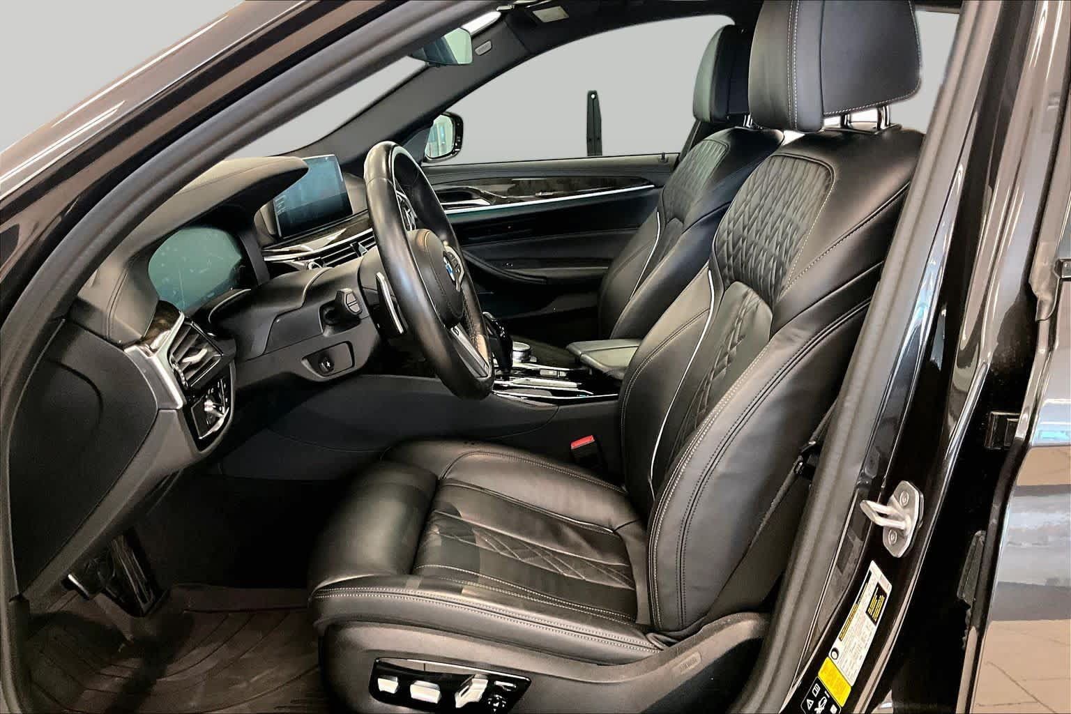 Used 2019 BMW M550i xDrive AWD/4WD image 7