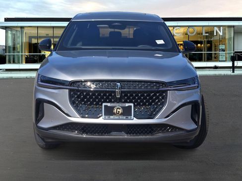 New 2025 Lincoln Nautilus Premier w/ Equipment Group 102A image 2