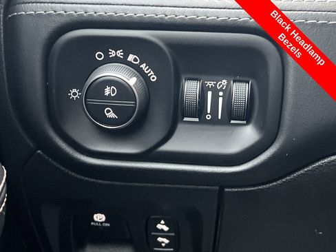 Used 2023 RAM 1500 Limited image 17