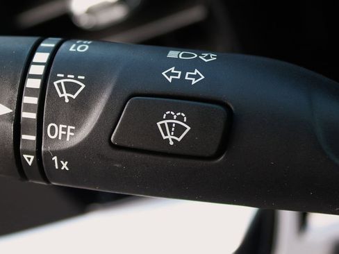 New 2026 GMC Sierra 1500 SLT w/ SLT Premium Plus Package image 31