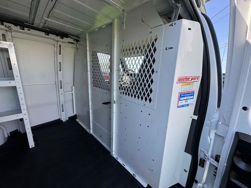 Used 2022 Chevrolet Express 2500 Extended w/ Driver Convenience Package image 23