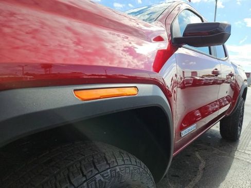 New 2026 GMC Canyon Elevation w/ Convenience Package image 16