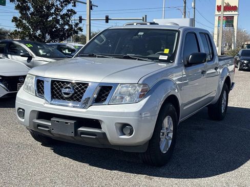 Certified 2019 Nissan Frontier SV image 8