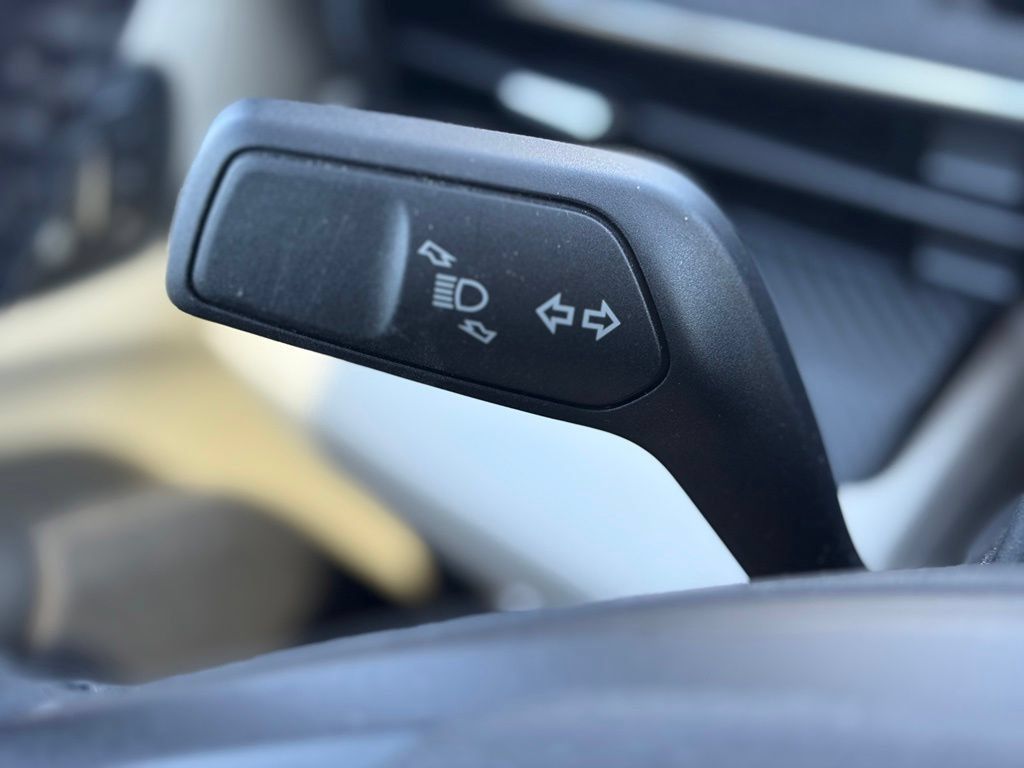 Used 2022 Ford Mustang Mach-E Premium AWD/4WD image 28