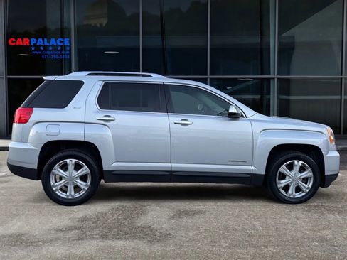 Used 2017 GMC Terrain SLT w/ Open Road Package image 6