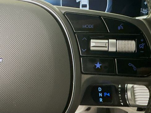 Used 2023 Hyundai Ioniq 6 SEL image 17