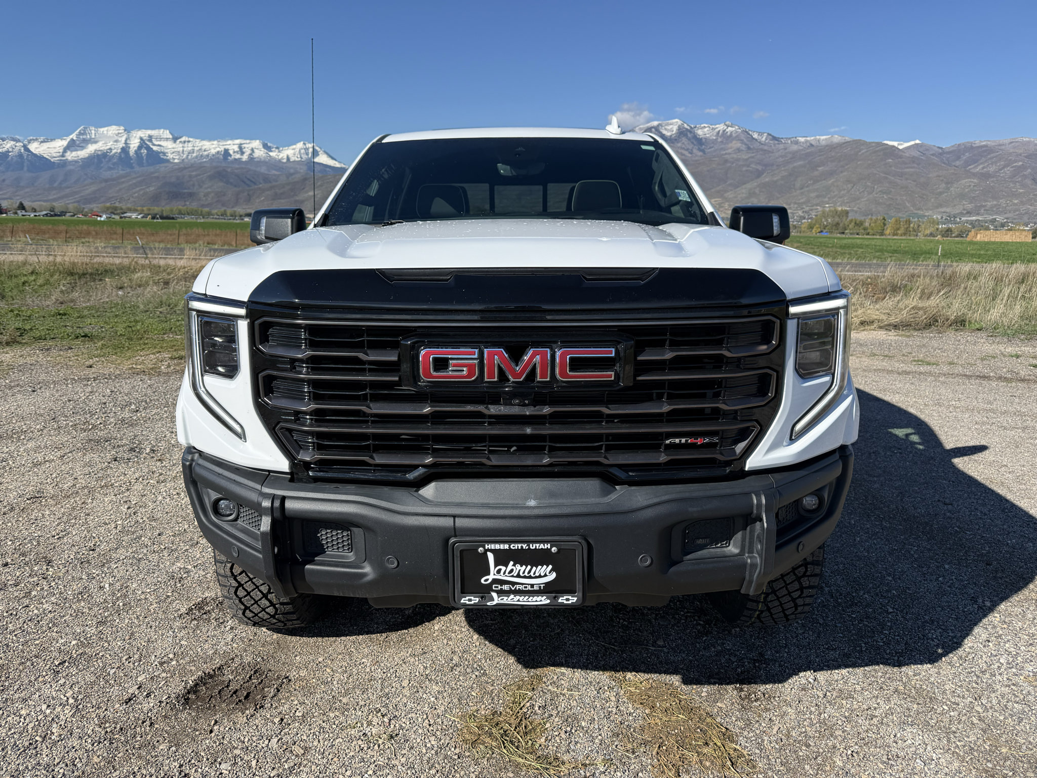 Used 2024 GMC Sierra 1500 AT4X AWD/4WD image 2