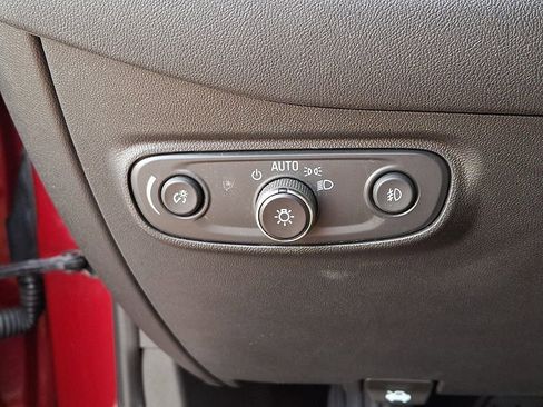 Used 2020 Chevrolet Equinox LT AWD/4WD image 23