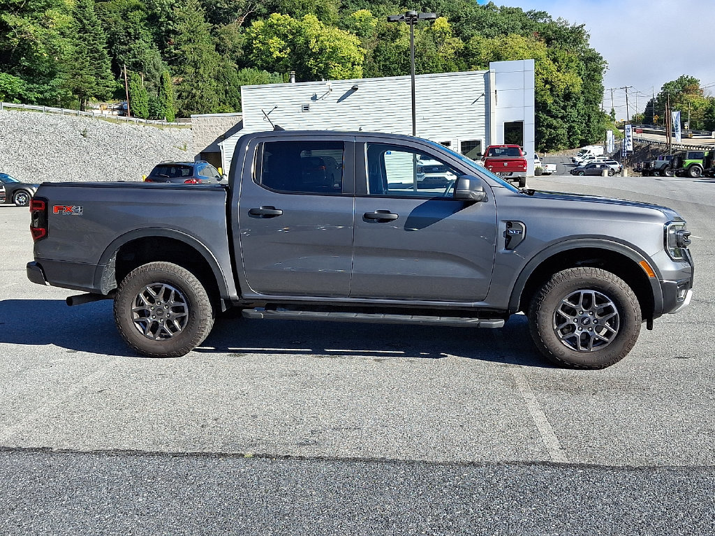 Used 2025 Ford Ranger XLT w/ Equipment Group 301A High AWD/4WD image 9