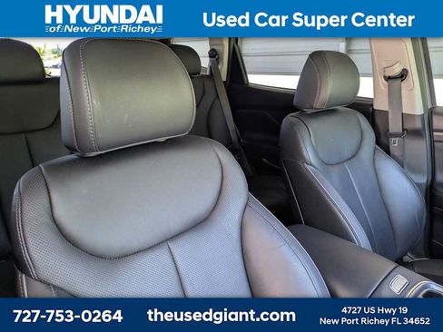 Certified 2023 Hyundai Santa Fe Limited AWD/4WD image 6