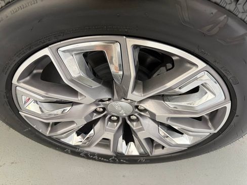 New 2026 GMC Sierra 1500 Denali w/ Denali Reserve Package image 8