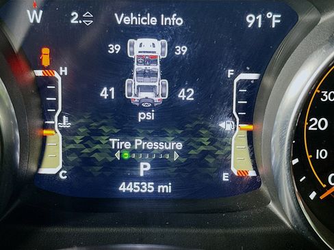 Used 2023 Jeep Wrangler Unlimited Sport AWD/4WD image 18