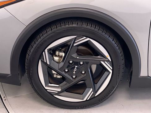 Certified 2025 Kia K4 EX image 12