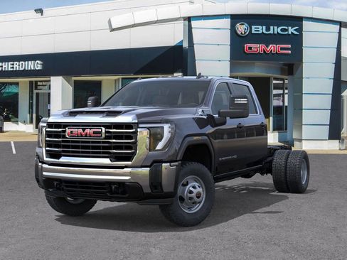 New 2025 GMC Sierra 3500 Pro w/ Convenience Package image 6