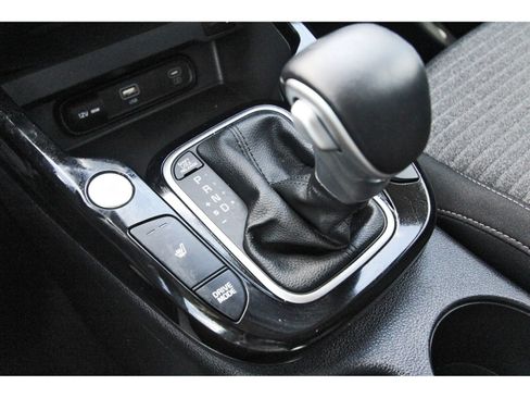 Used 2024 Kia Soul EX FWD image 30