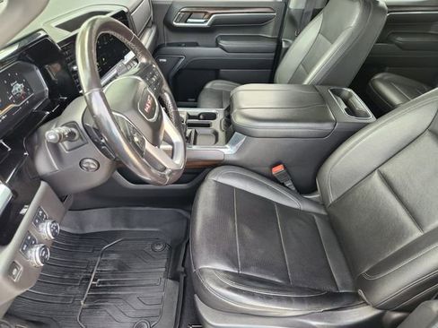 Used 2023 GMC Sierra 1500 SLT w/ SLT Premium Package AWD/4WD image 10
