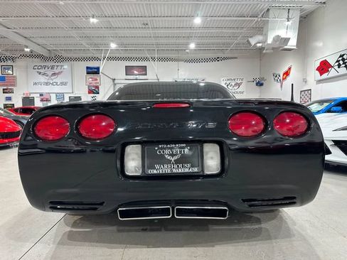 Used 2004 Chevrolet Corvette Z06 w/ Memory Package RWD image 22